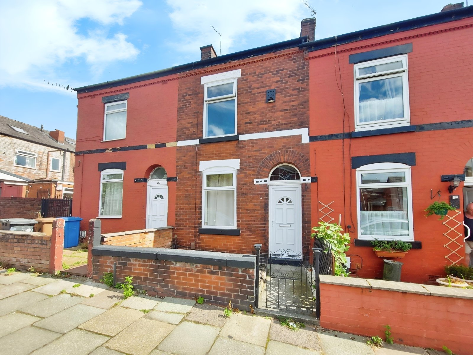 Clarendon Road, Swinton, M27