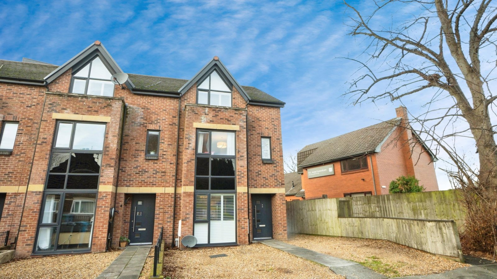 Cranleigh Drive, Sale, Greater Manchester, M33