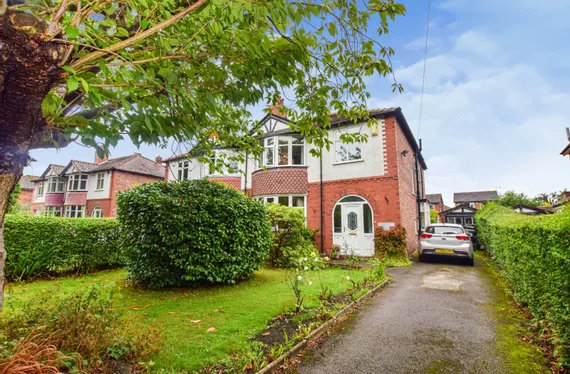 Thorley Lane, Timperley, Altrincham, Cheshire, WA15 - Thornley Groves