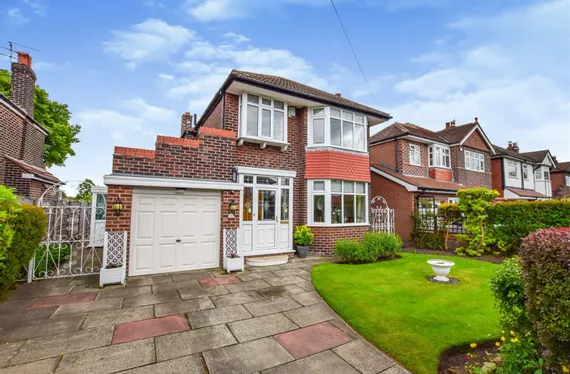 Barwell Road, Sale, Greater Manchester, M33 - Thornley Groves
